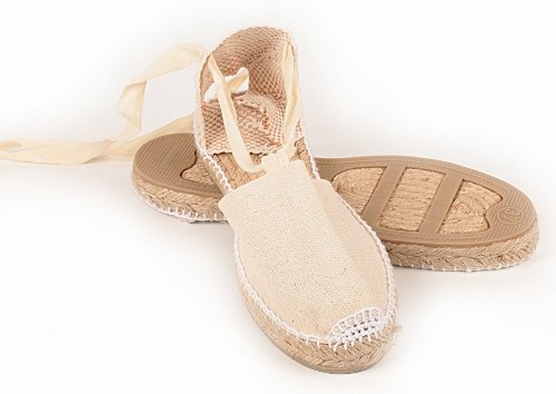 Alpargata plana con cintas mujer