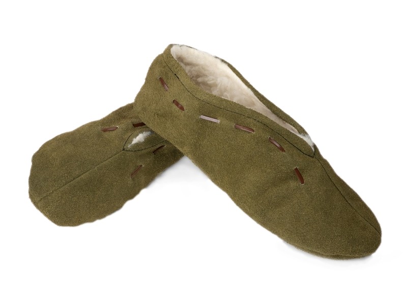 Babucha de serraje forrada para hombre