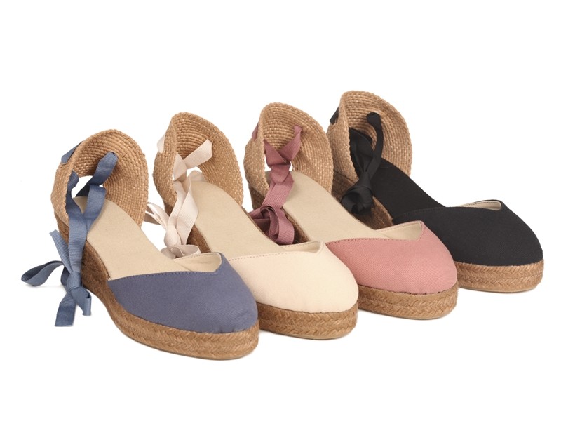 Alpargata TARA cuña media escotada en V con cintas mujer