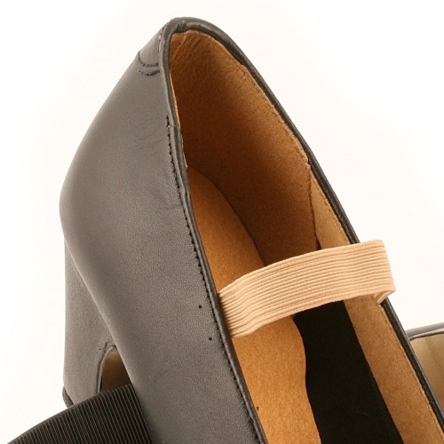 OUTLET - Zapato flamenco SEMI-PROFESIONAL piel con goma y claveteado